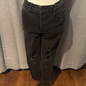 Black Distressed Women's Jeans